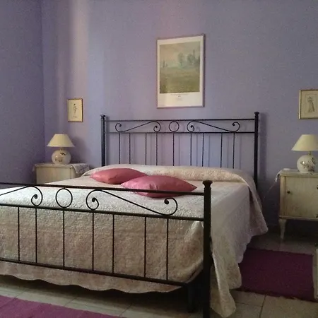 I 99 Ulivi Oda ve Kahvaltı 3*