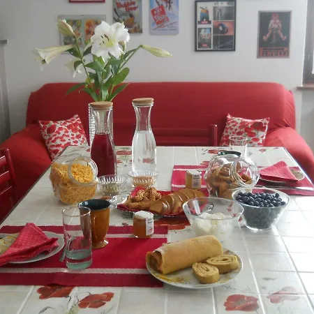 Bed and Breakfast I 99 Ulivi Καβούρ