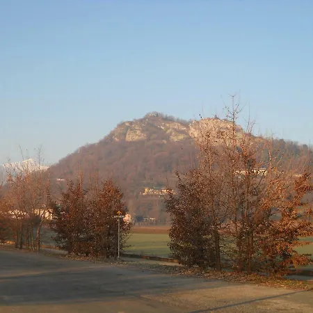 I 99 Ulivi Bed & Breakfast